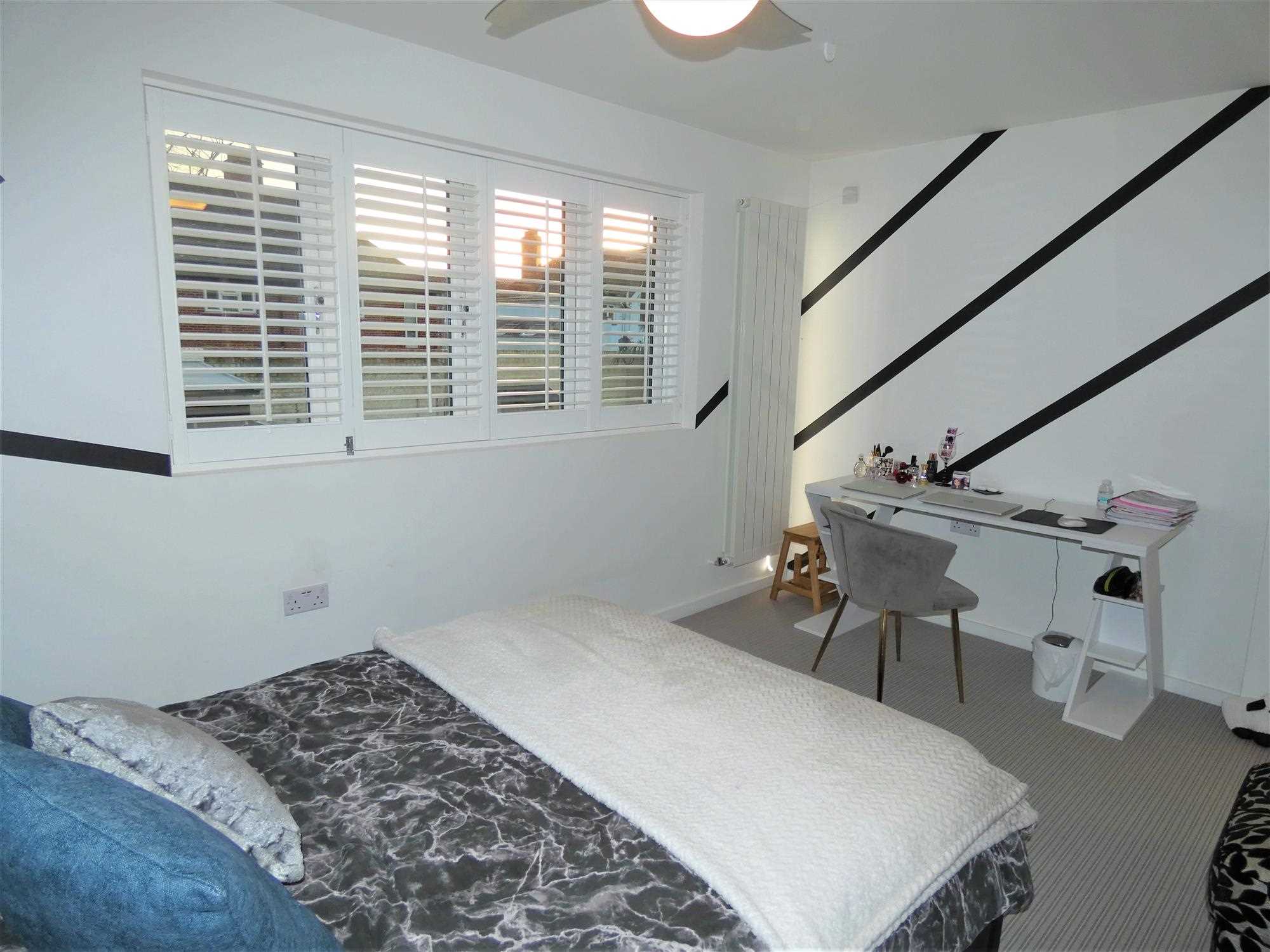 Mulberry Crescent - Picture 8