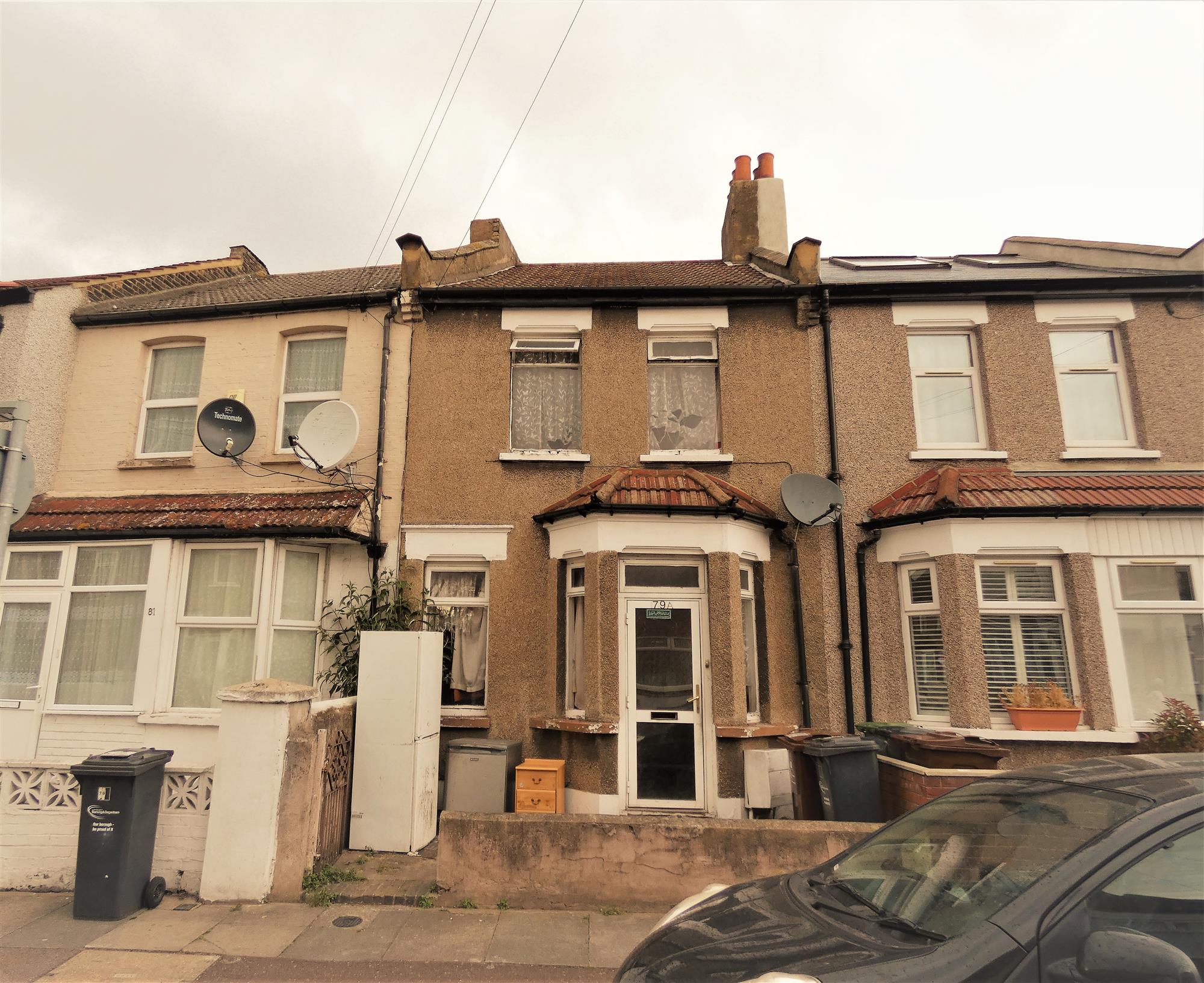 Victoria Road - Picture 1