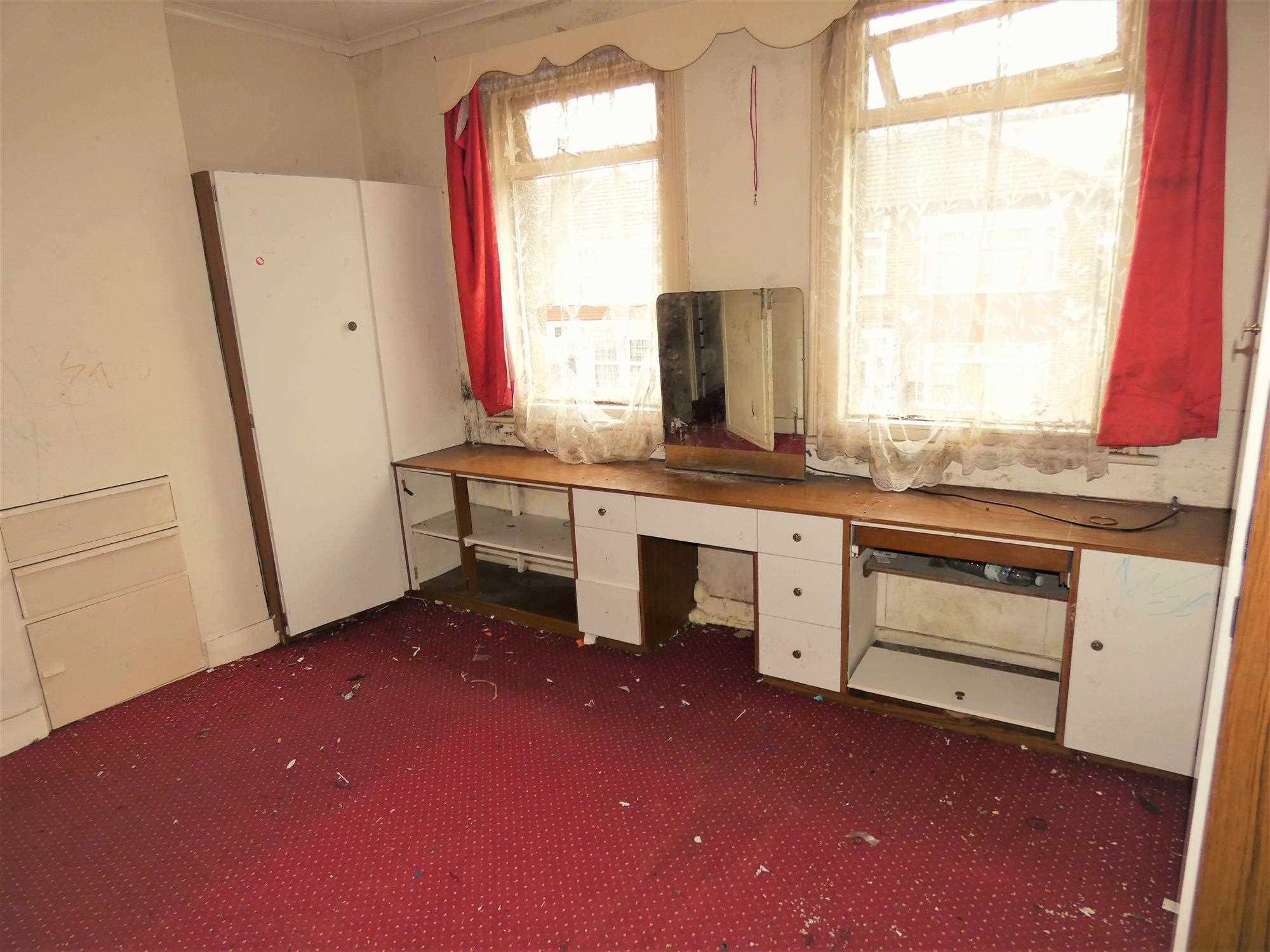 Victoria Road - Picture 9