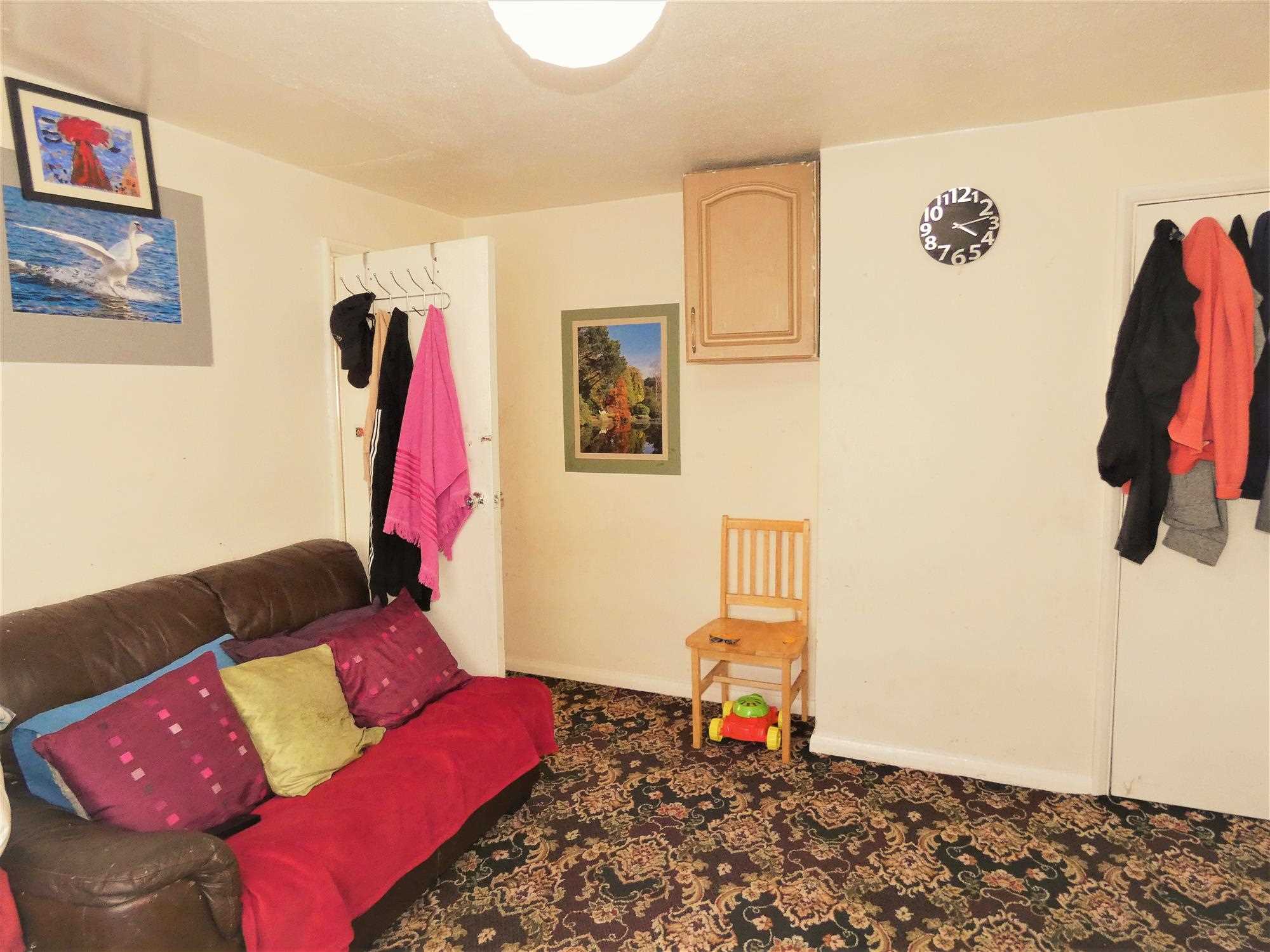 Strafford Road - Picture 7