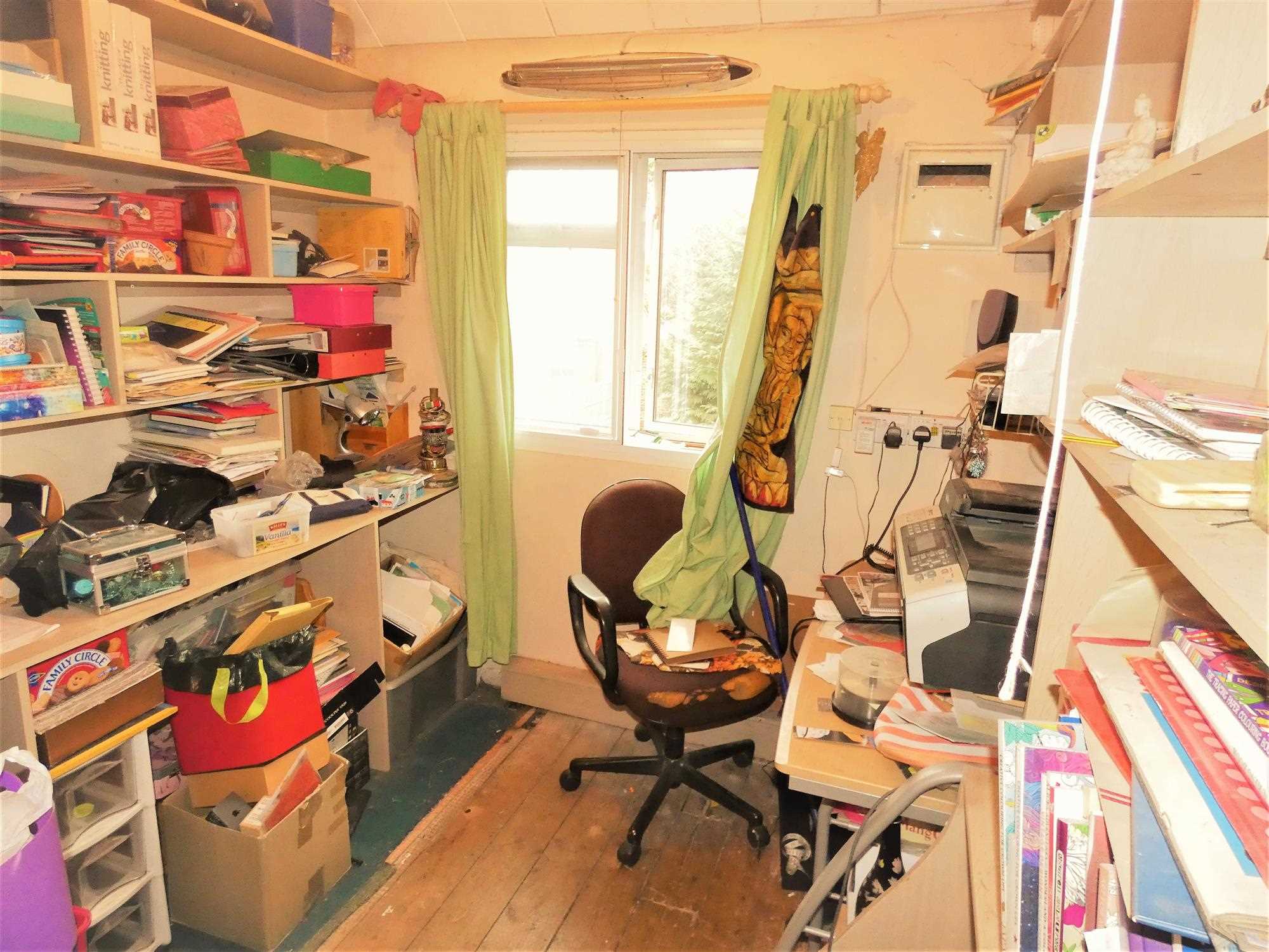 Ash Grove - Picture 12