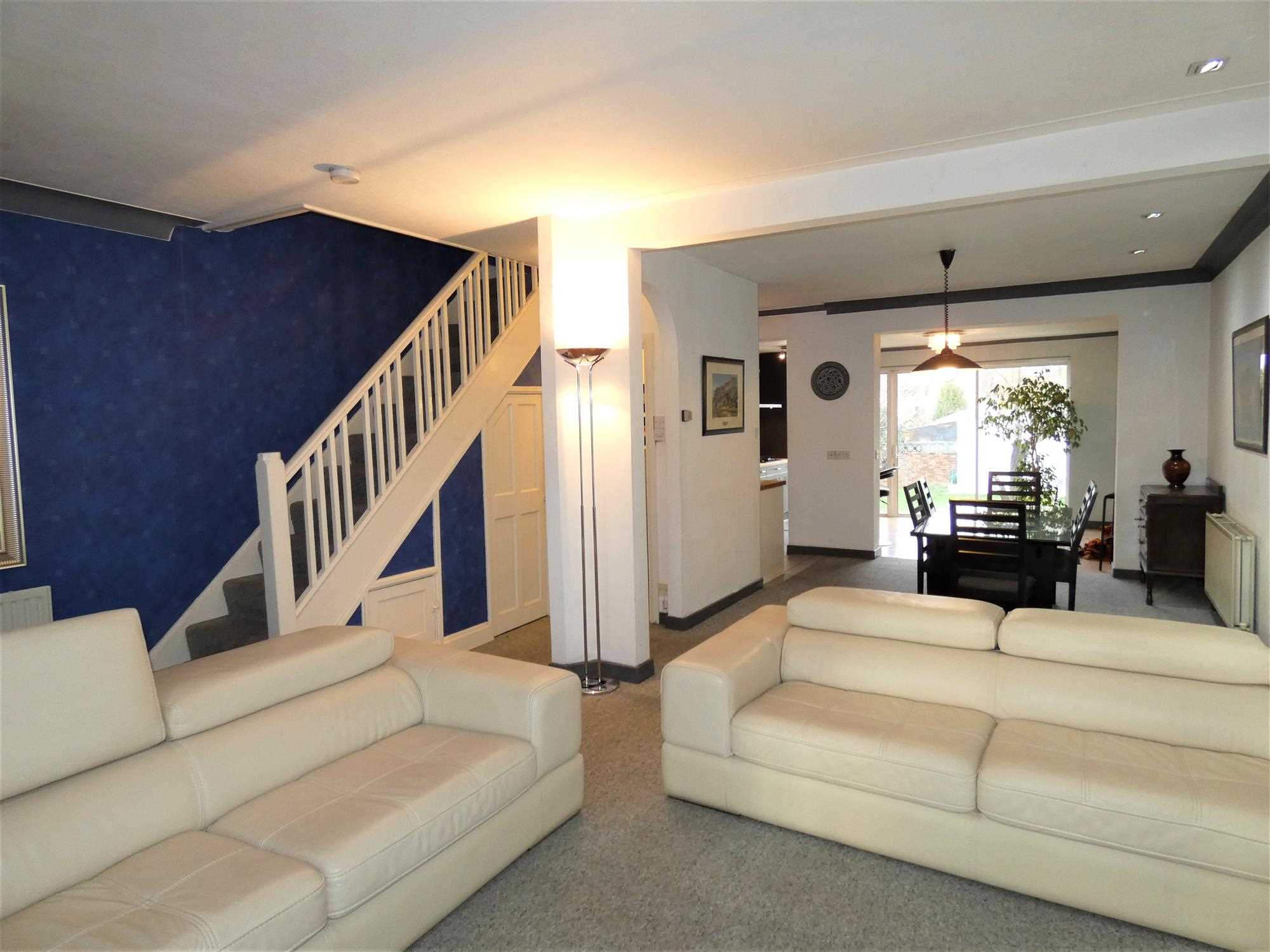 Whitton Avenue East - Picture 3