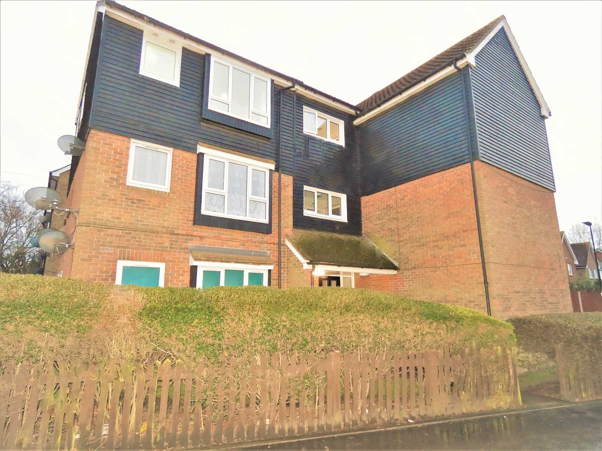 Lindwood Close - Picture 10