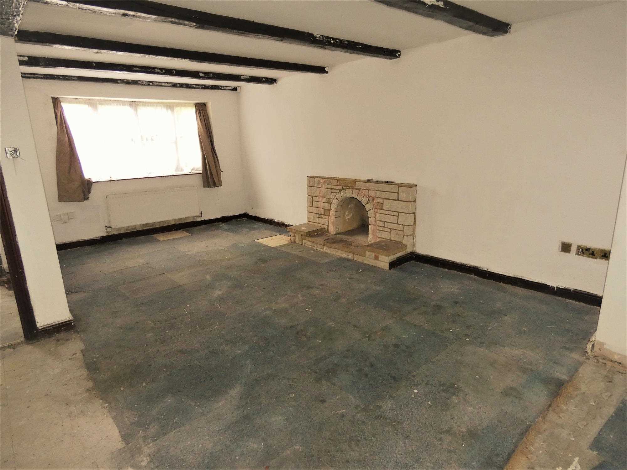Darris Close - Picture 2