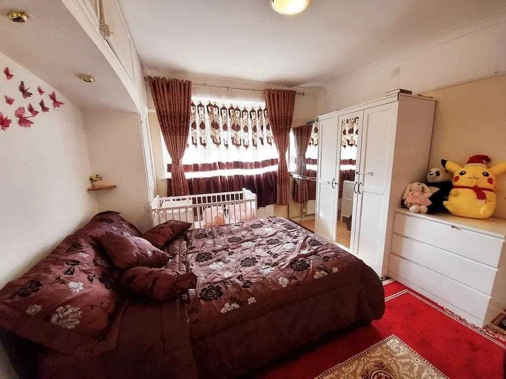 Windsor Close - Picture 6