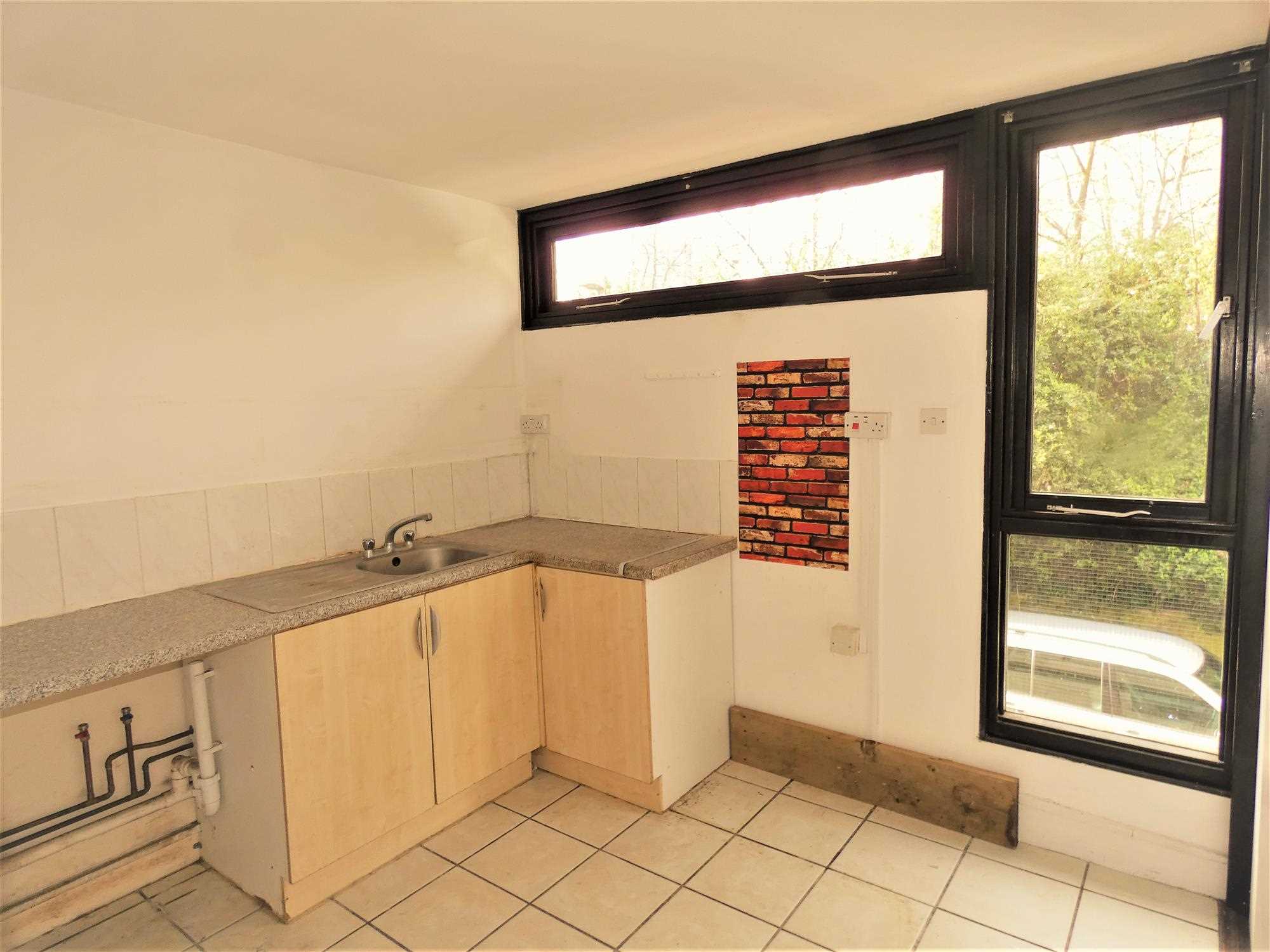 Ainsworth Way - Picture 4
