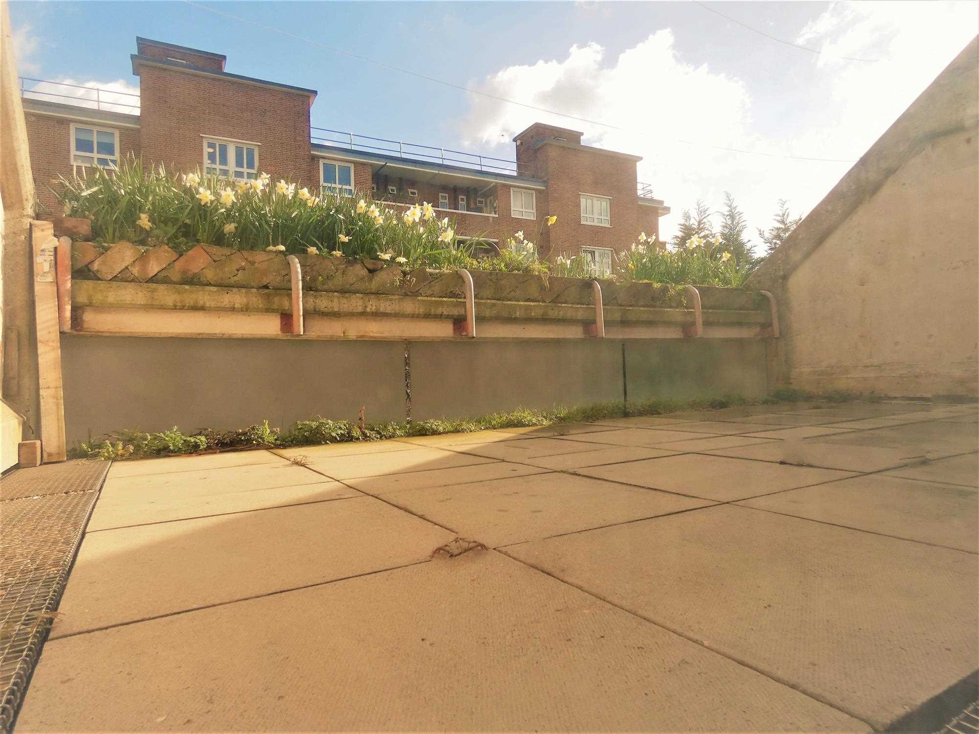 Ainsworth Way - Picture 11