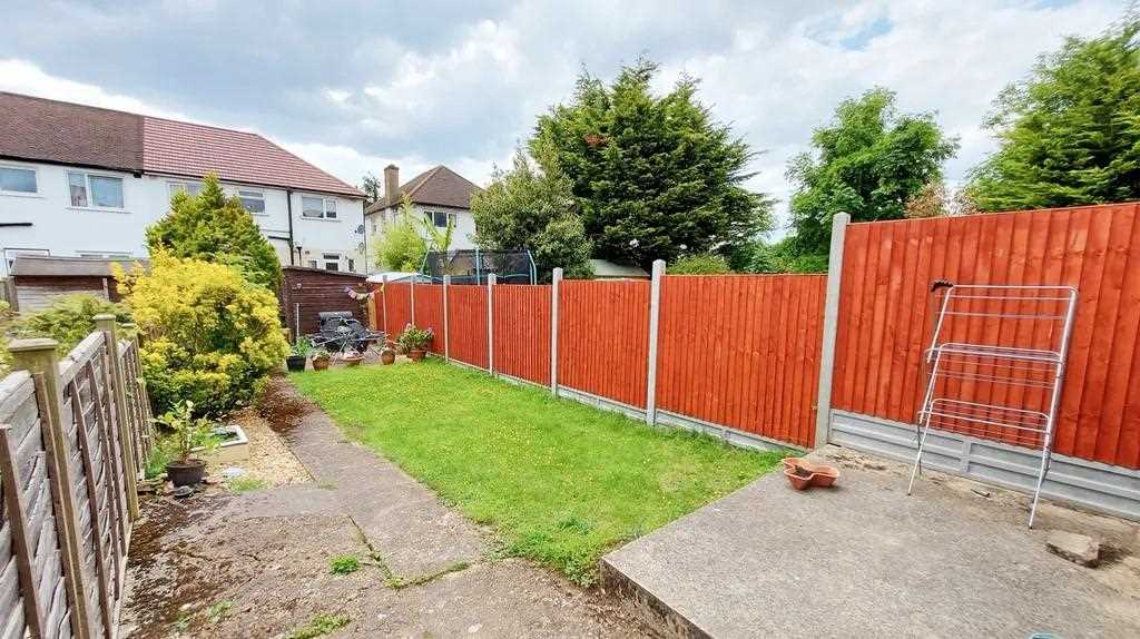 Edward Road - Picture 9