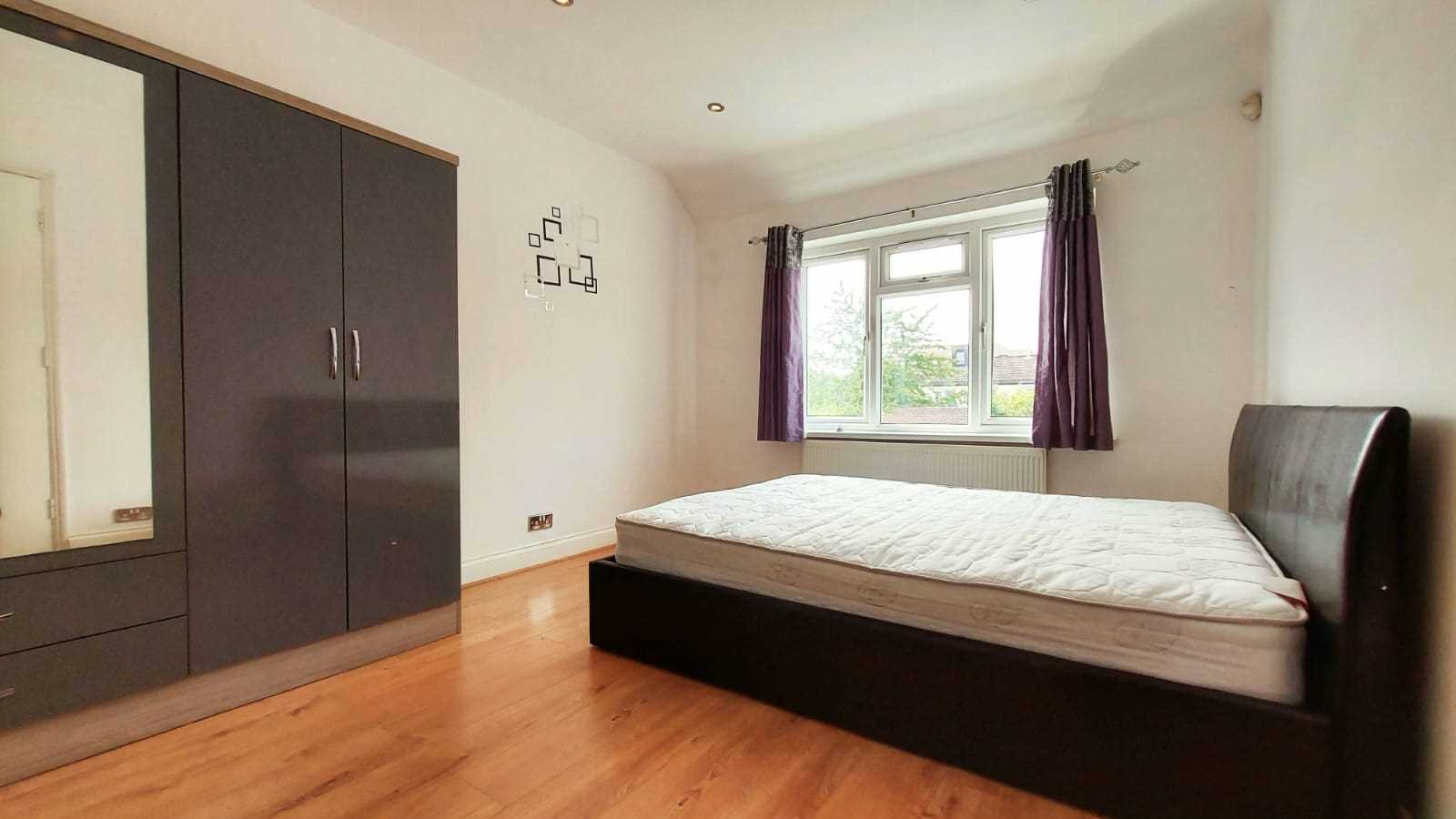 Ash Grove - Picture 7