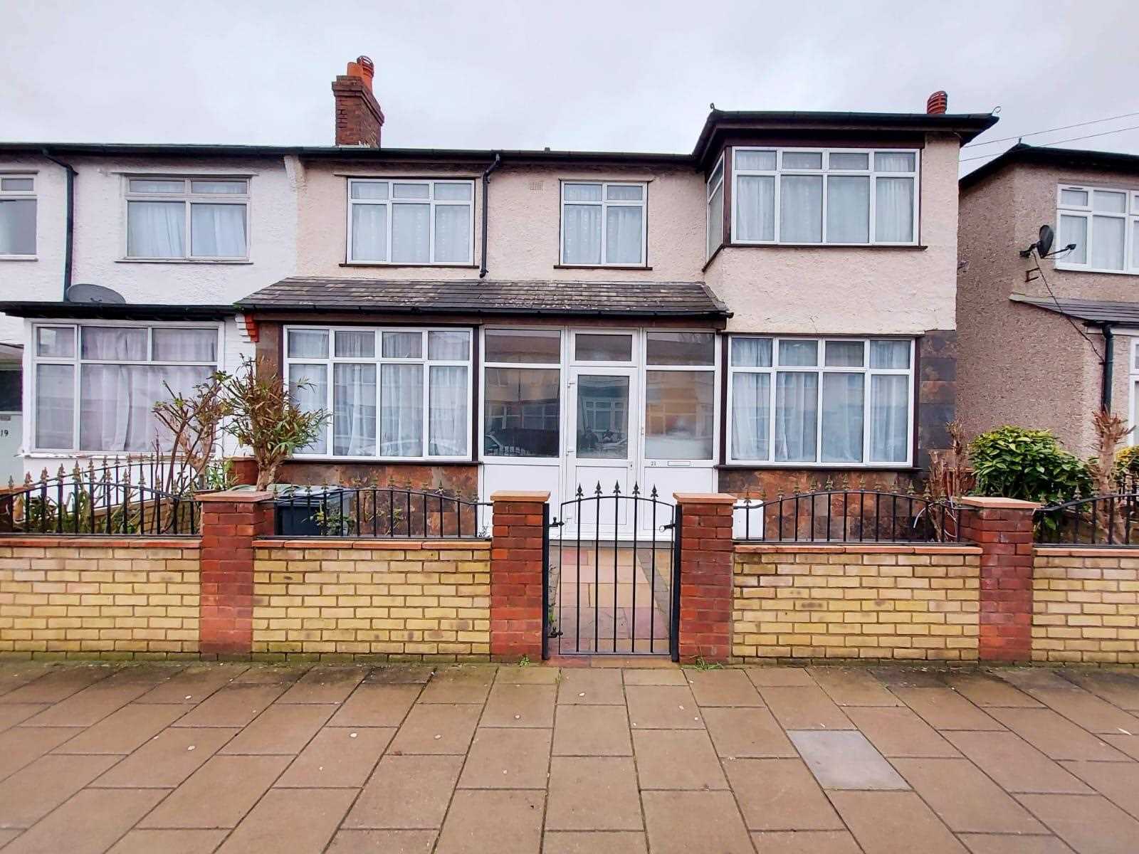 Woodmansterne Road - Picture 1