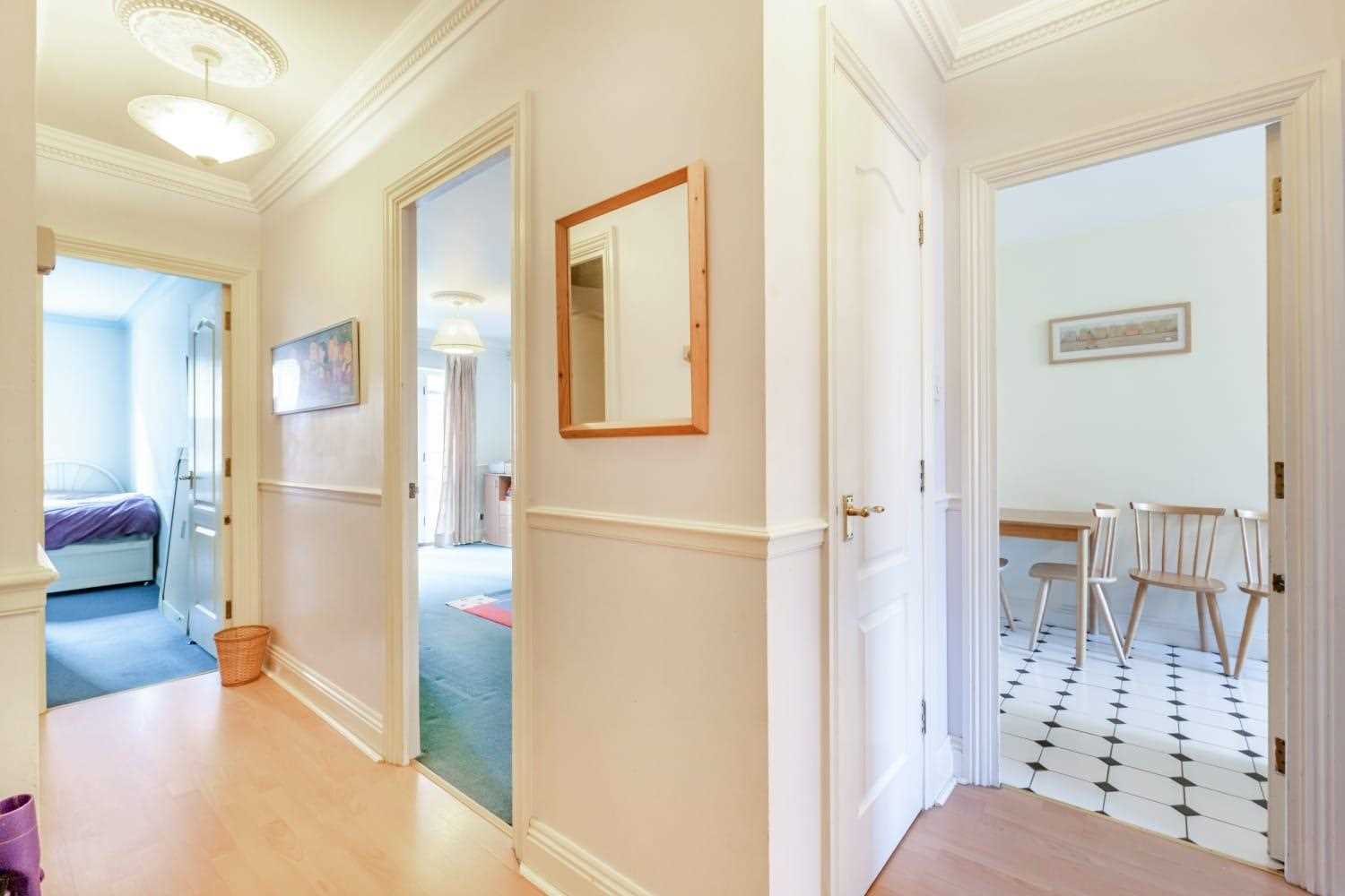 Leathermarket Court - Picture 11