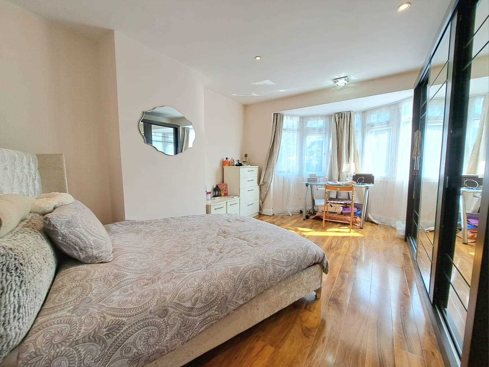 Park Road - Picture 8