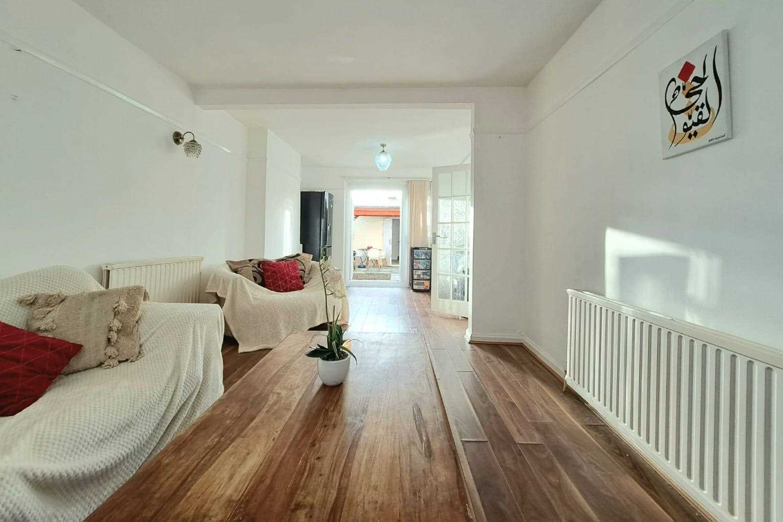 Whitefriars Avenue - Picture 4