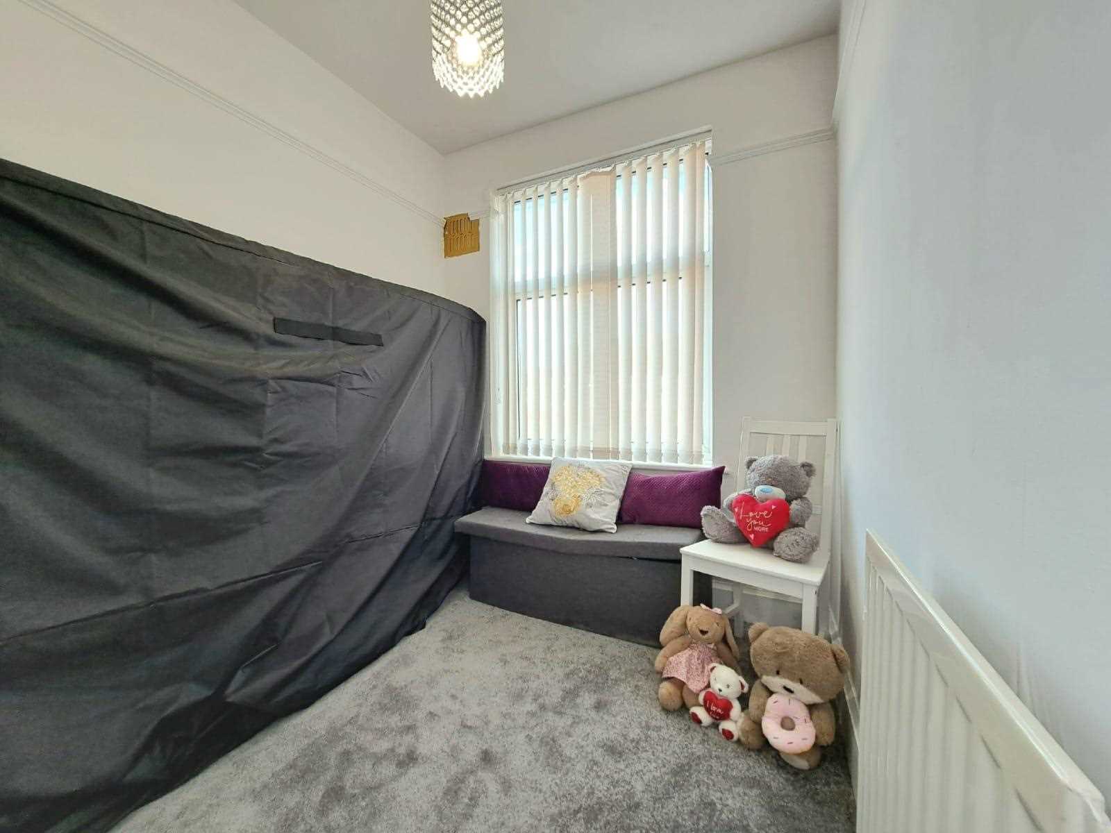 Whitefriars Avenue - Picture 12