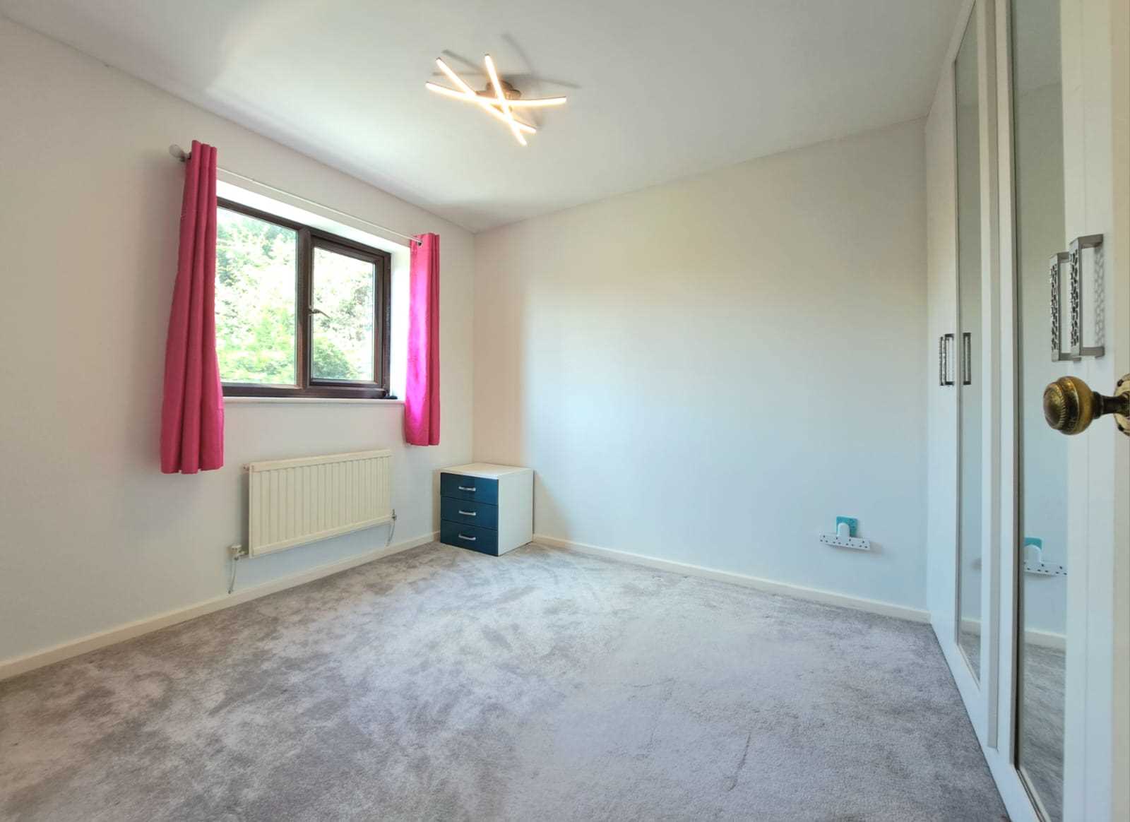 Adwell Drive, - Picture 18