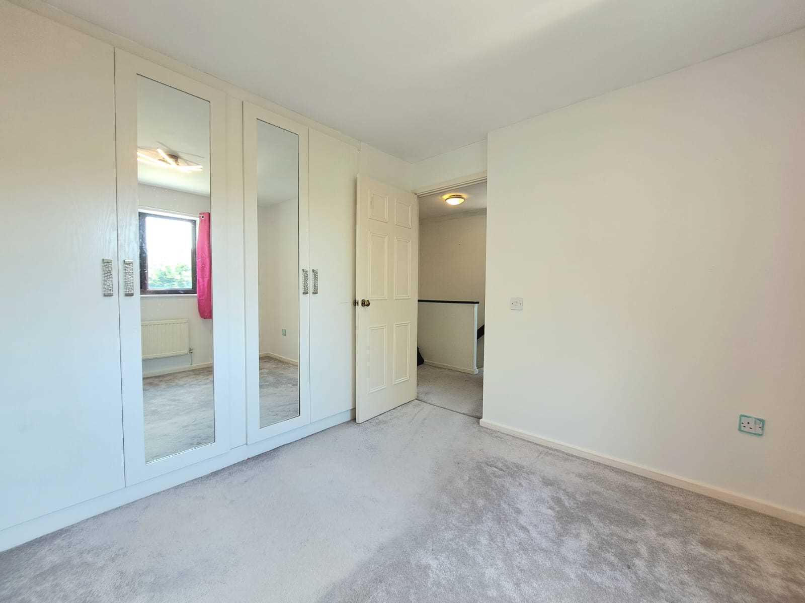 Adwell Drive, - Picture 19