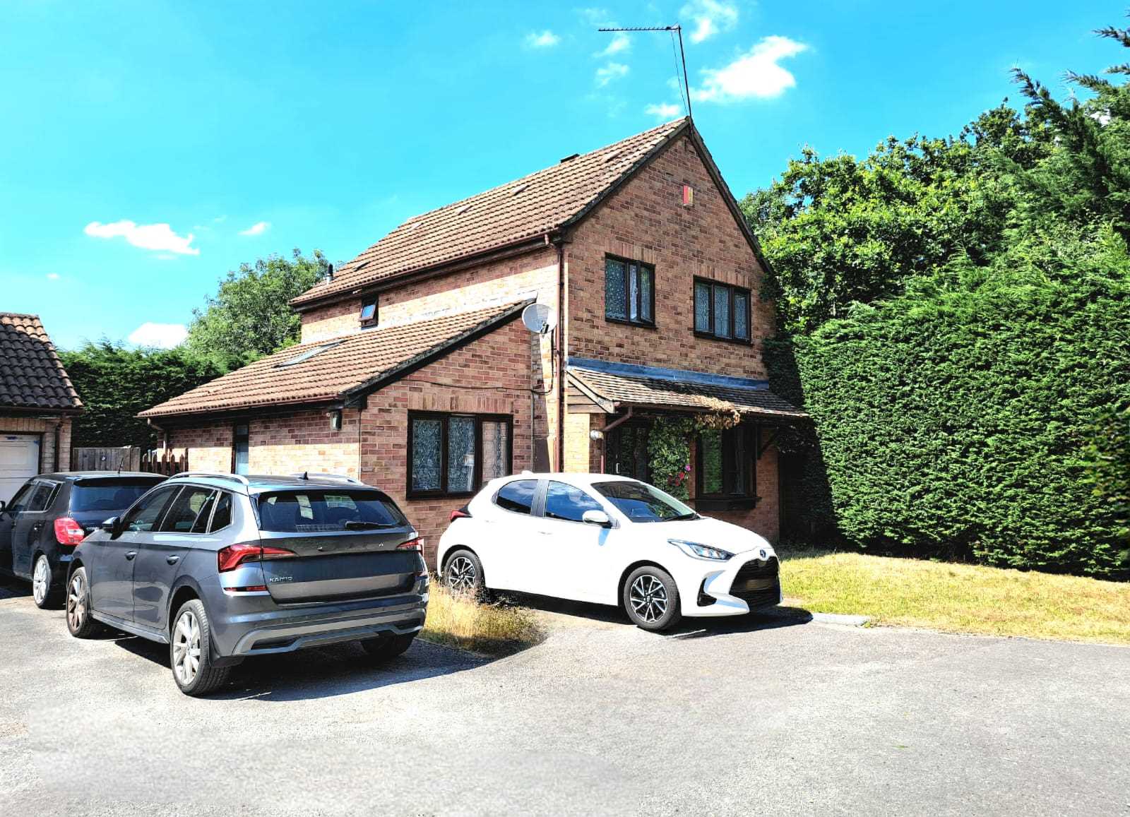 Adwell Drive, - Picture 22