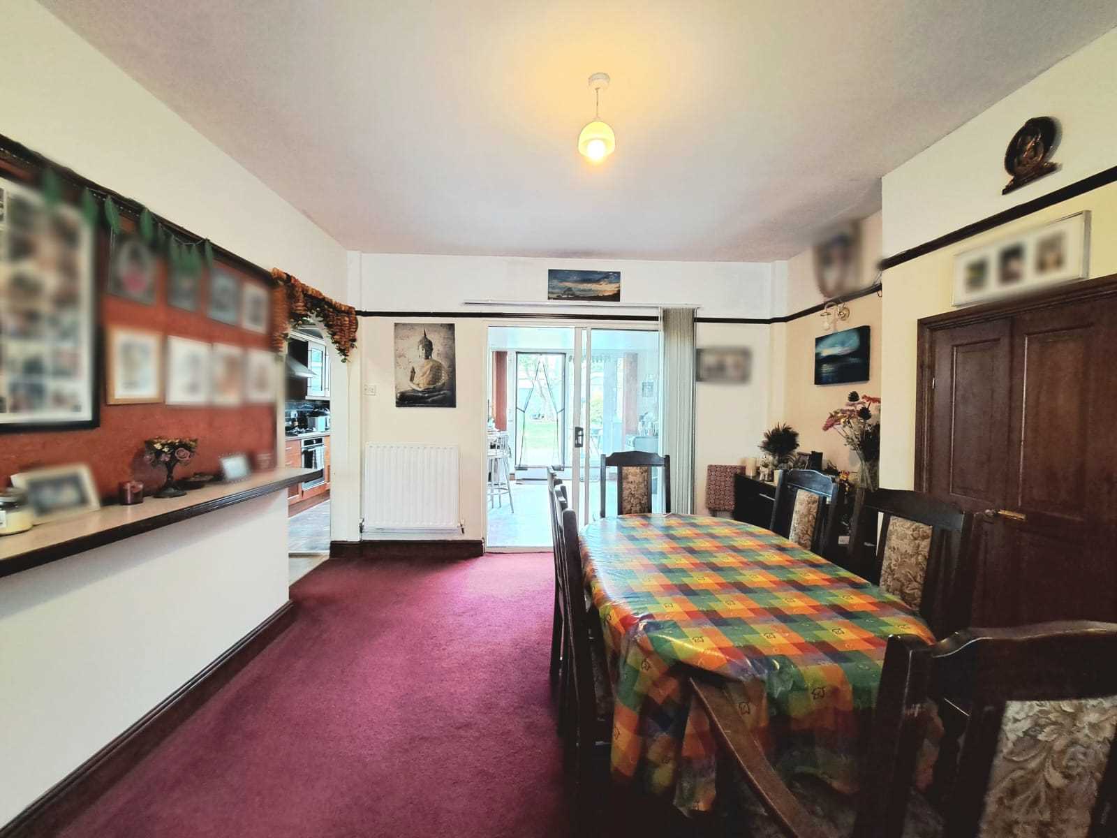 Birkbeck Avenue - Picture 4
