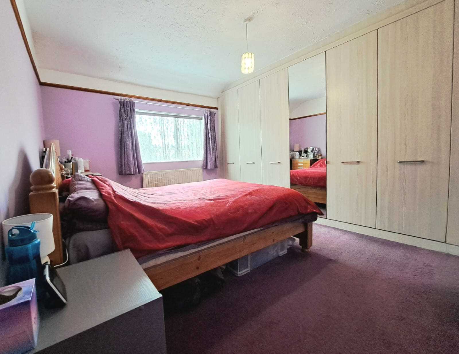 Birkbeck Avenue - Picture 13