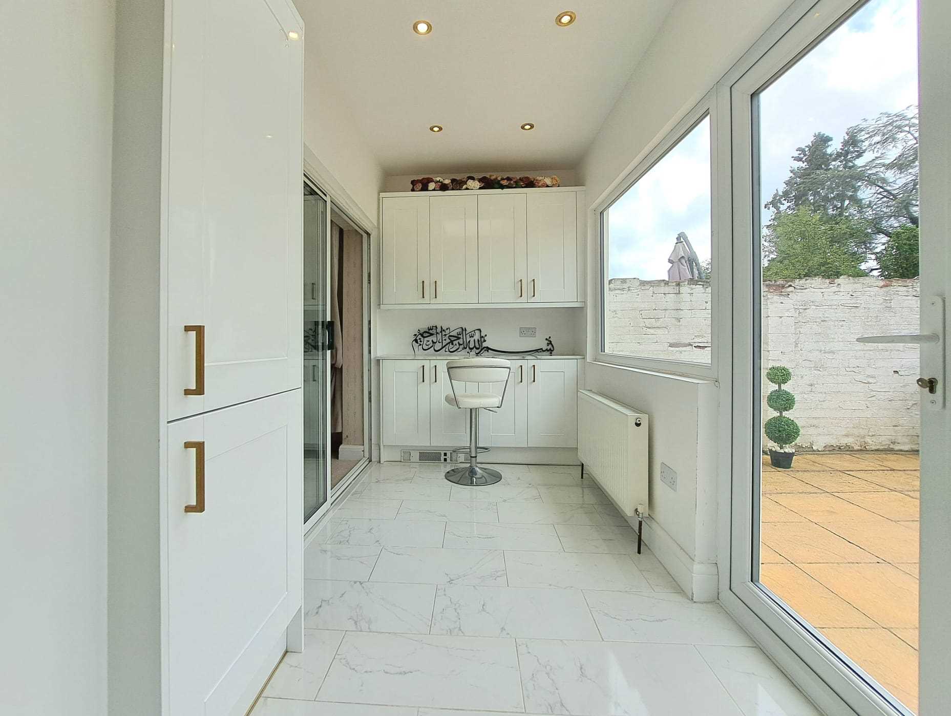 Braund Avenue - Picture 10