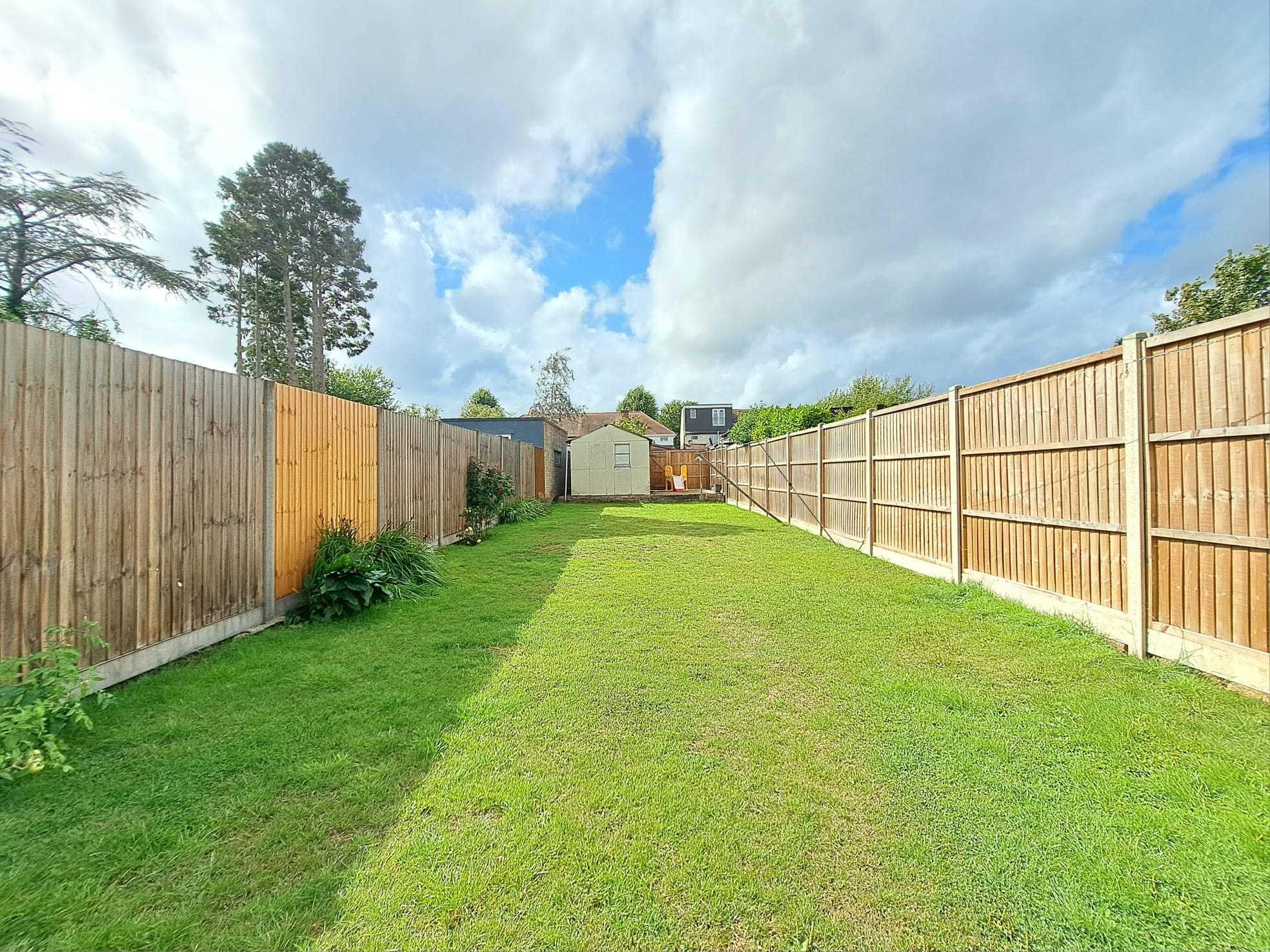 Braund Avenue - Picture 22