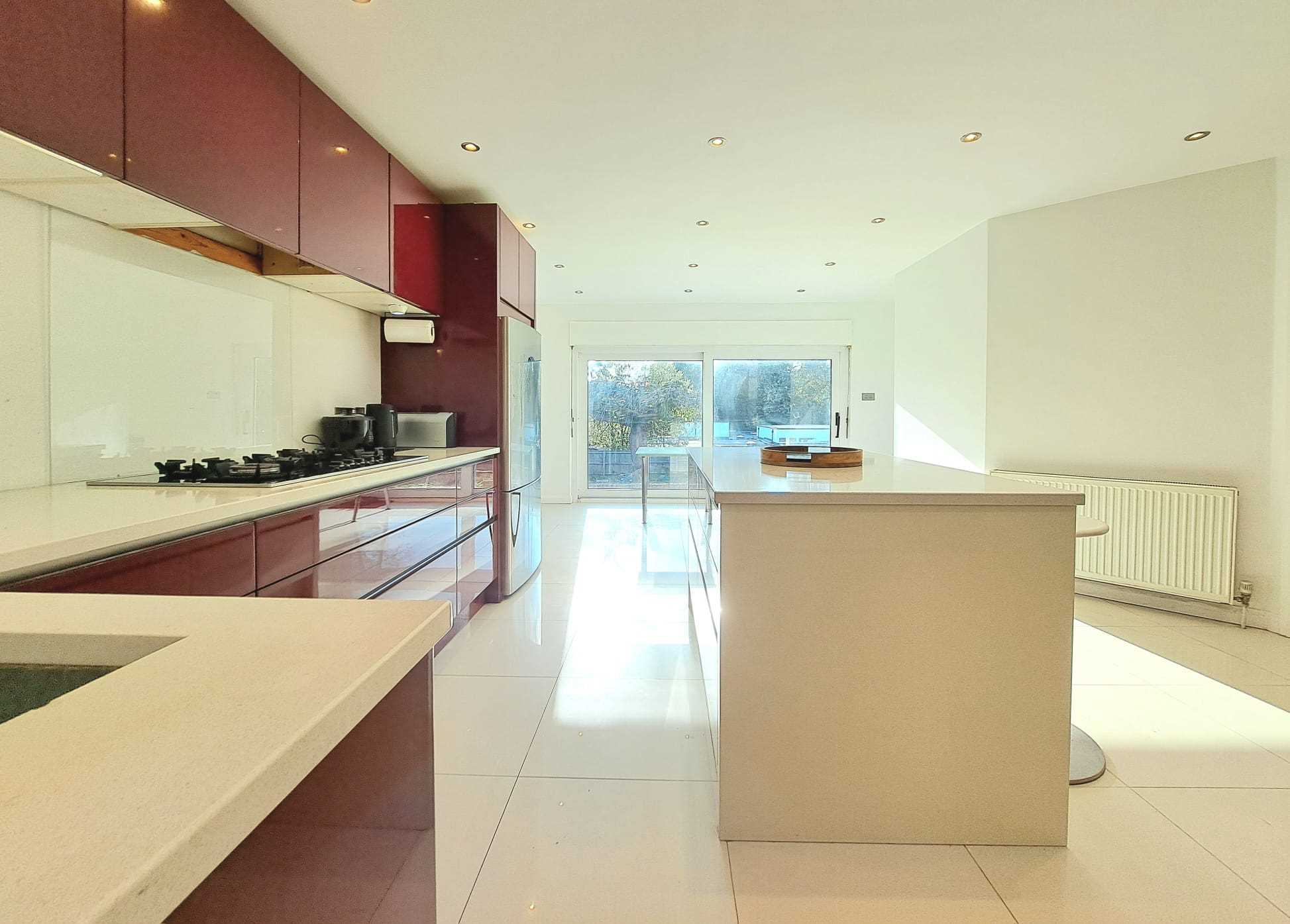 Green Lane - Picture 14
