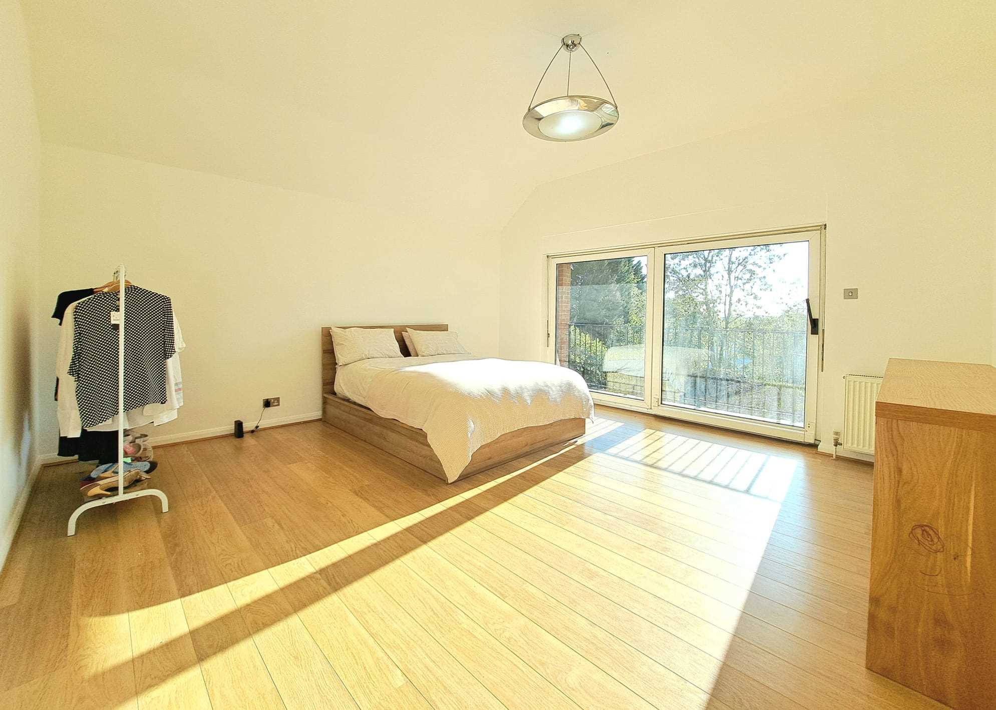 Green Lane - Picture 15